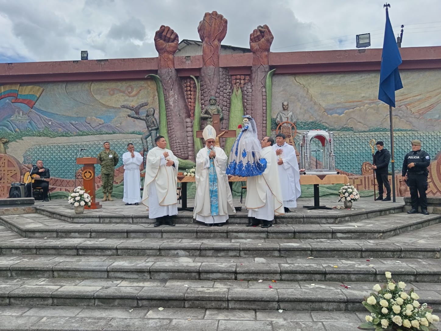virgen_del_cisne_comandancia3