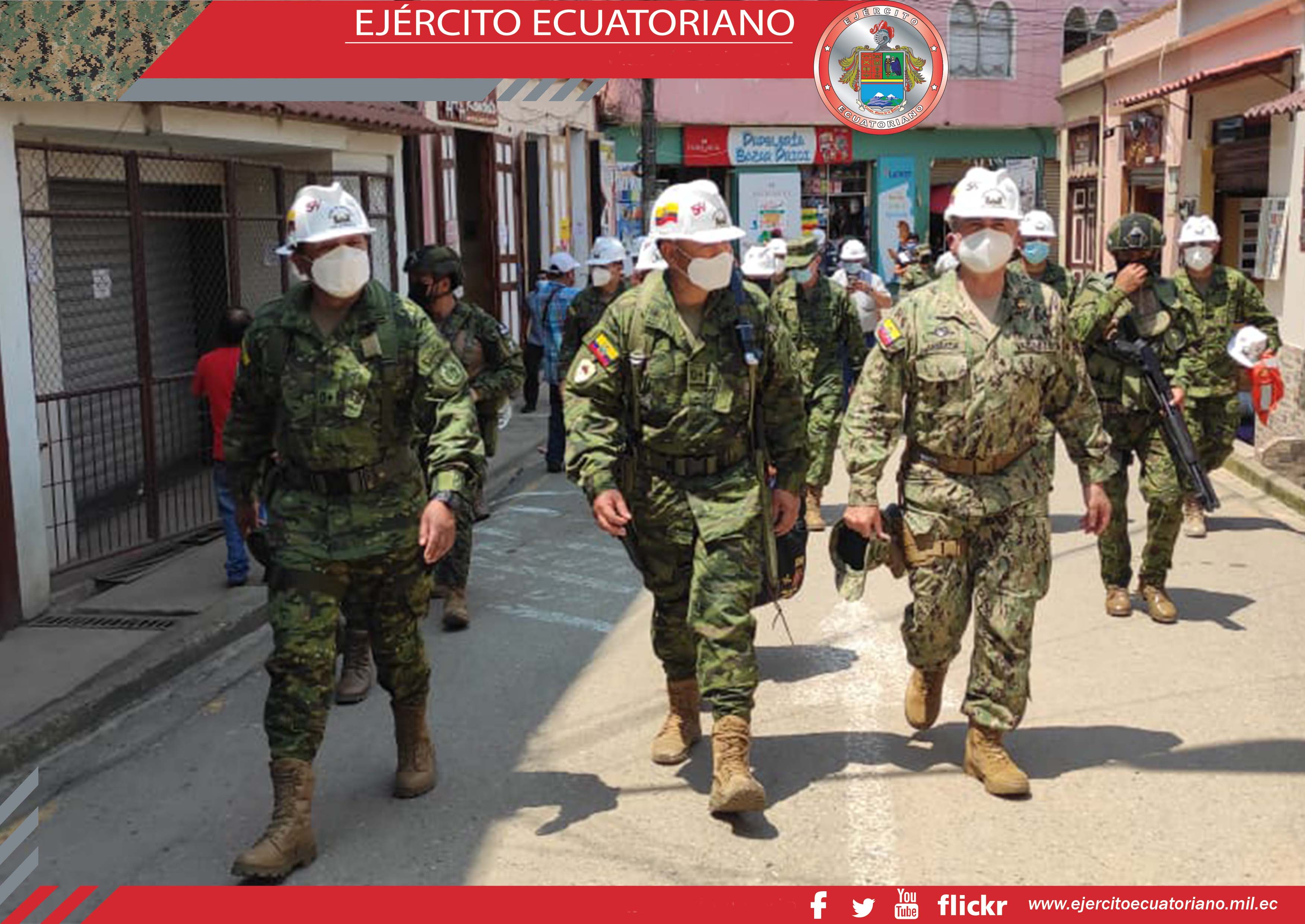 Comandante General del Ejército visita al personal militar que cumple operaciones en Zaruma y Portovelo