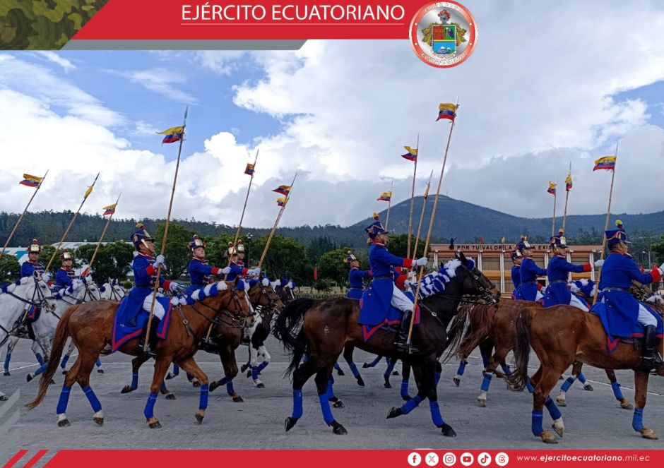 Ceremonia militar en homenaje a los 196 años de la Batalla de Tarqui y Día del Ejército Ecuatoriano