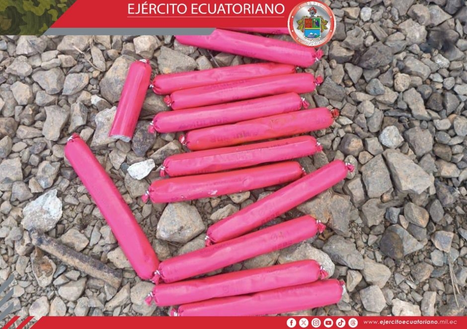 Soldados decomisan material explosivo en zona minera en Camilo Pone Enríquez