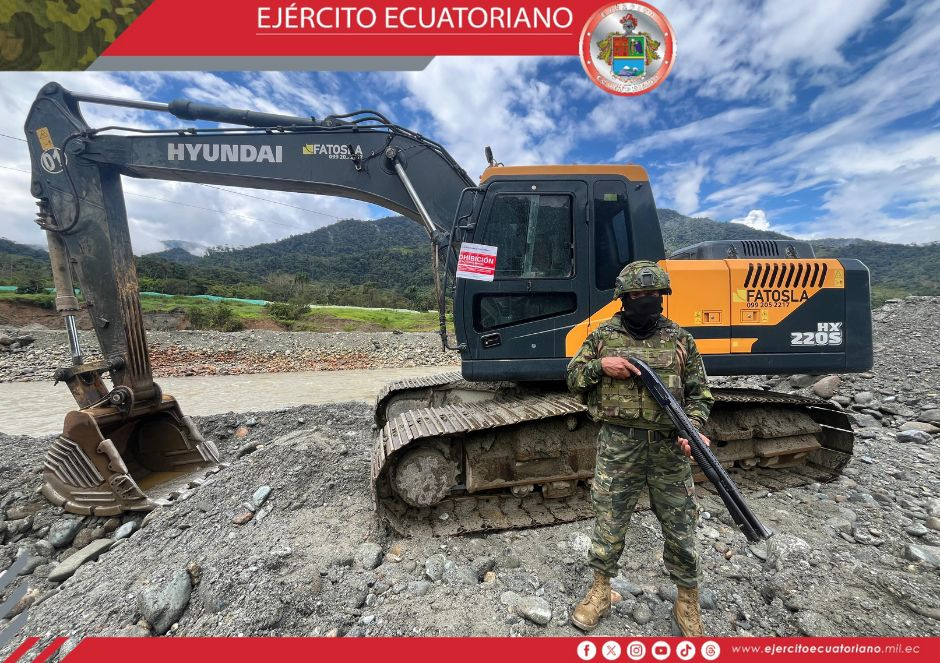 Ejército Ecuatoriano neutraliza actividad minera ilícita