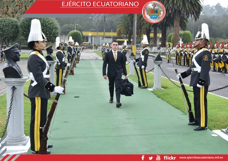La Escuela Superior Militar Eloy Alfaro inaugura año lectivo 2022-2023