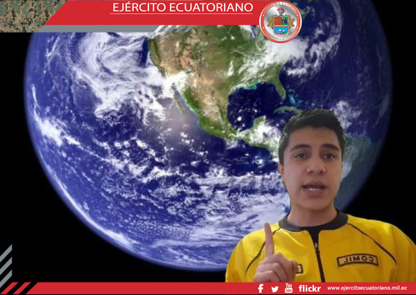 Cadetes del Comil 1 Eloy Alfaro se destacaron en Concurso de Speaking