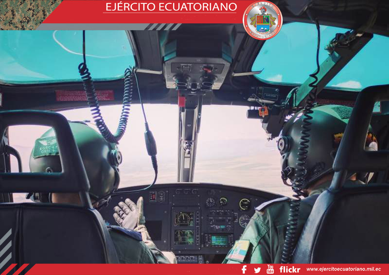 Tripulaciones de la Brigada Paquisha realizan entrenamiento de vuelo de montaña