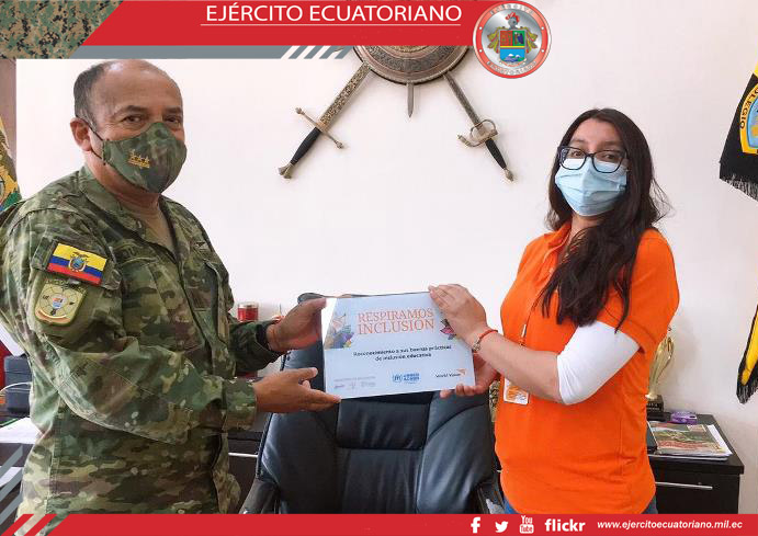 Colegio Militar N.° 1 Eloy Alfaro recibe distinción por buenas prácticas en contra de la violencia de género