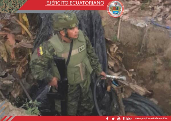 Militares detienen perforación clandestina del poliducto en Guayas