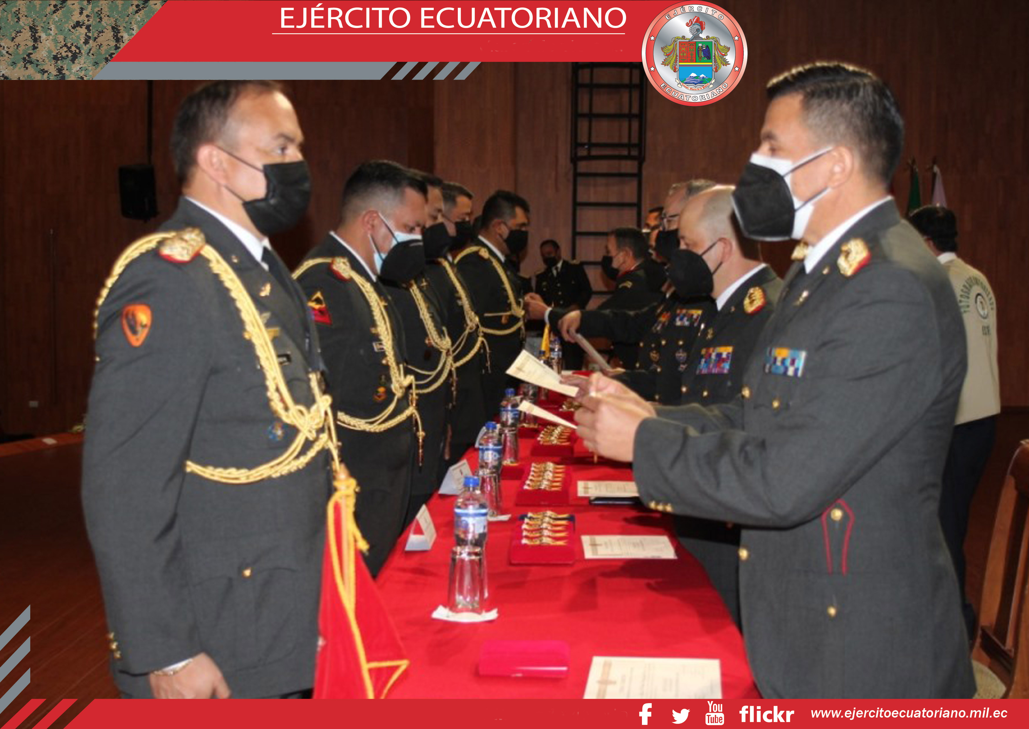 Cursos de Estado Mayor de Arma N.° 72 y de Servicios N.° 39 culminaron su etapa de perfeccionamiento