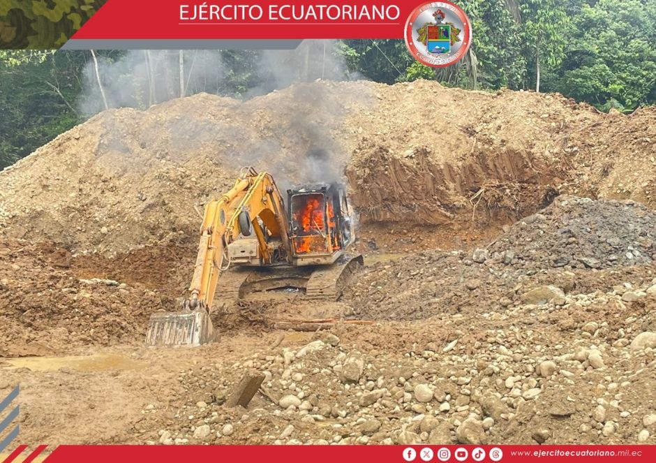 Operaciones militares contra la minería ilegal en Orellana