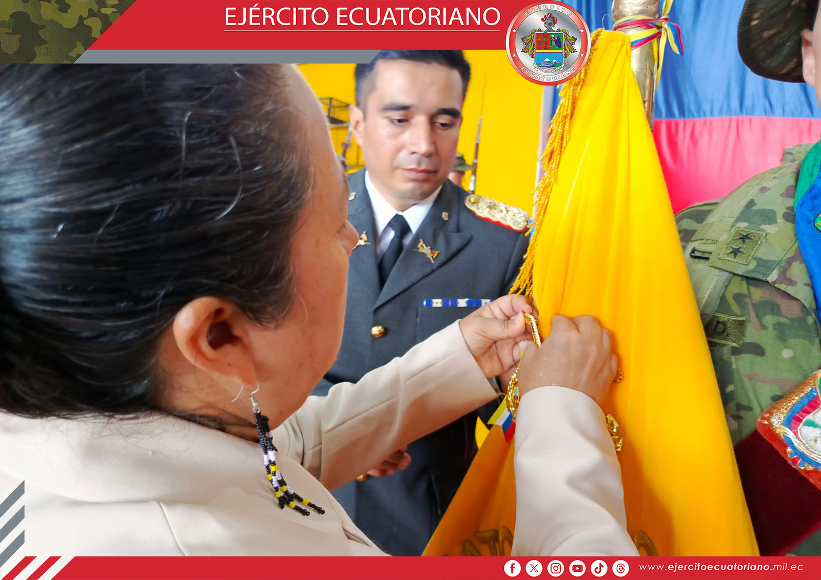 Estandartes de la Brigada de Selva N.° 17 Pastaza son condecorados