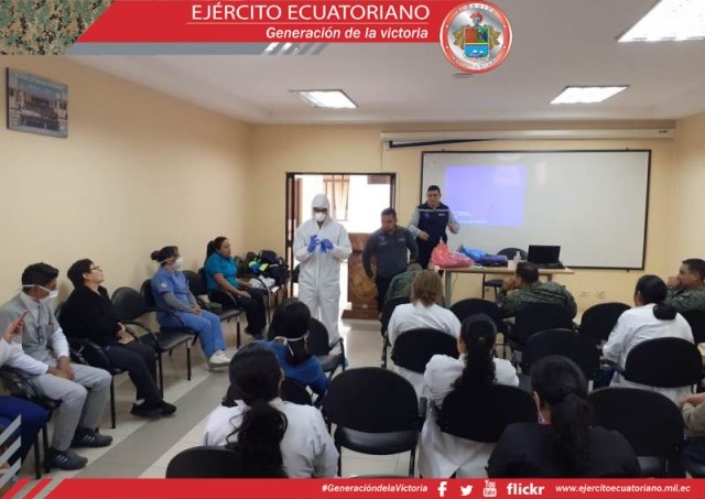 Profesionales del Ministerio de Salud Pública capacitaron a personal militar