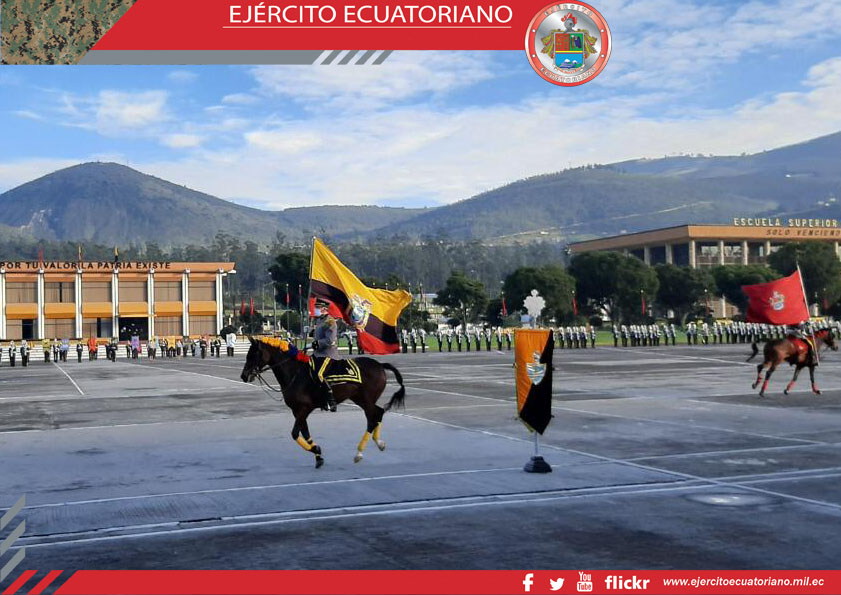 La Escuela Superior Militar Eloy Alfaro celebra un aniversario más de creación