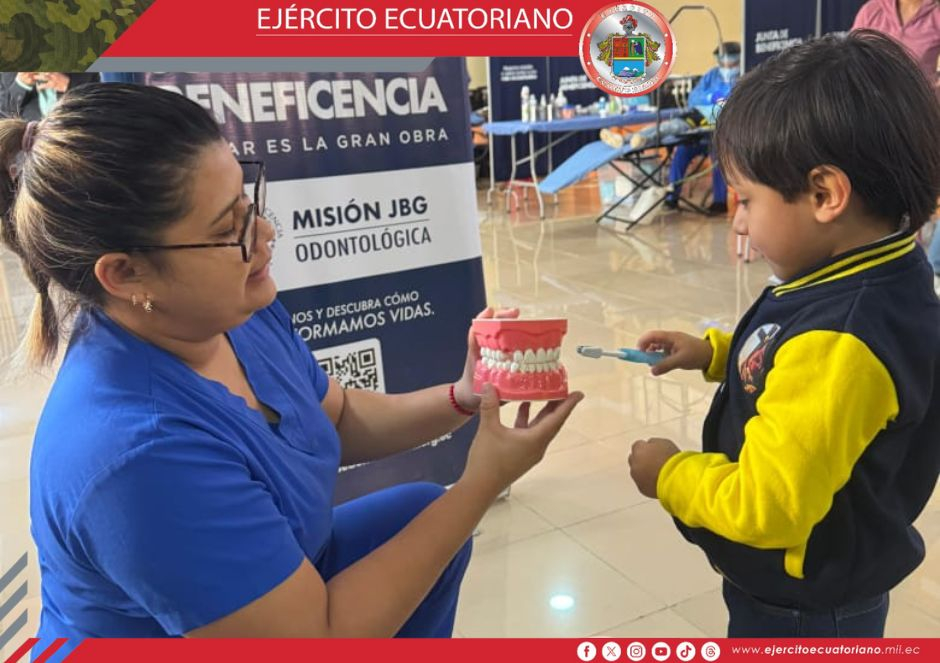 El Ejército Ecuatoriano continúan con las jornadas odontológicas gratuitas