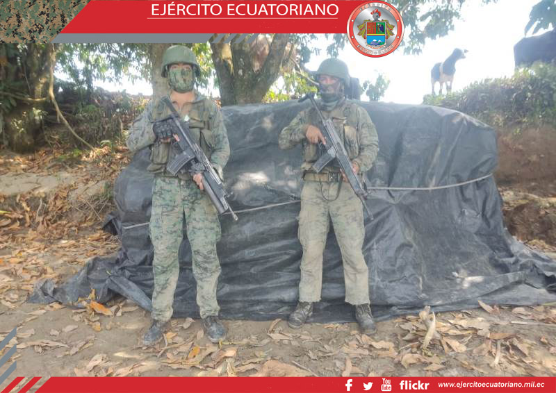 Militares incautaron sulfato de aluminio
