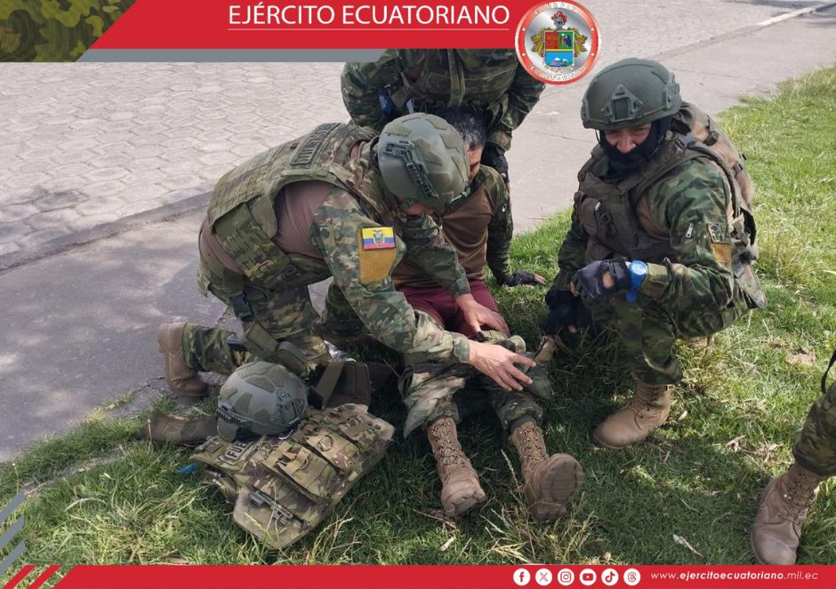 Soldados heridos por vandalismo de indígenas en Otavalo