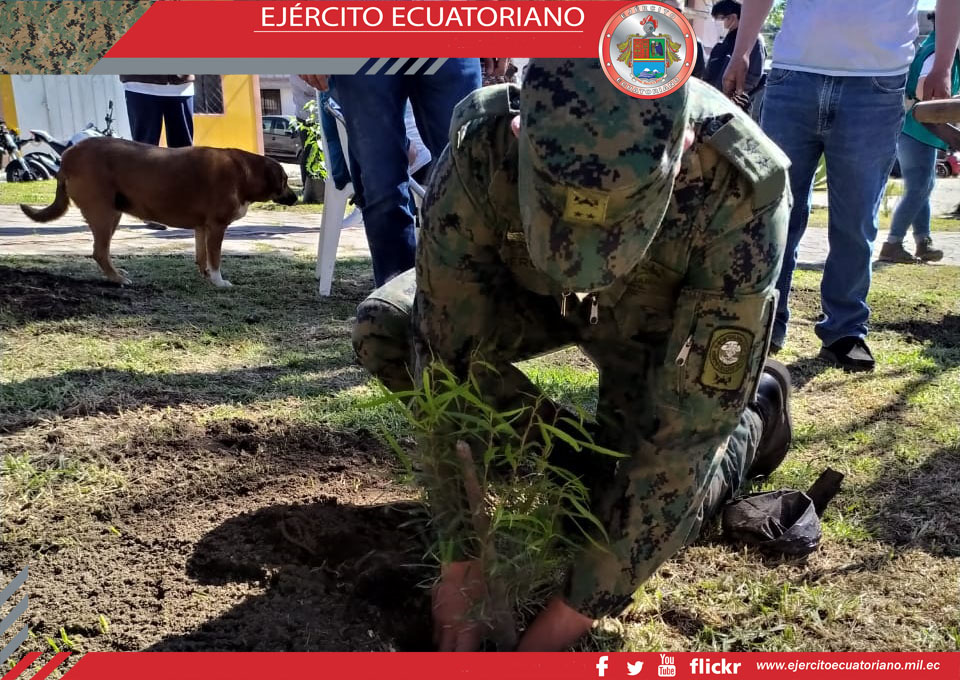 Ejército Ecuatoriano inhabilitó tarabitas utilizadas para contrabando en frontera sur