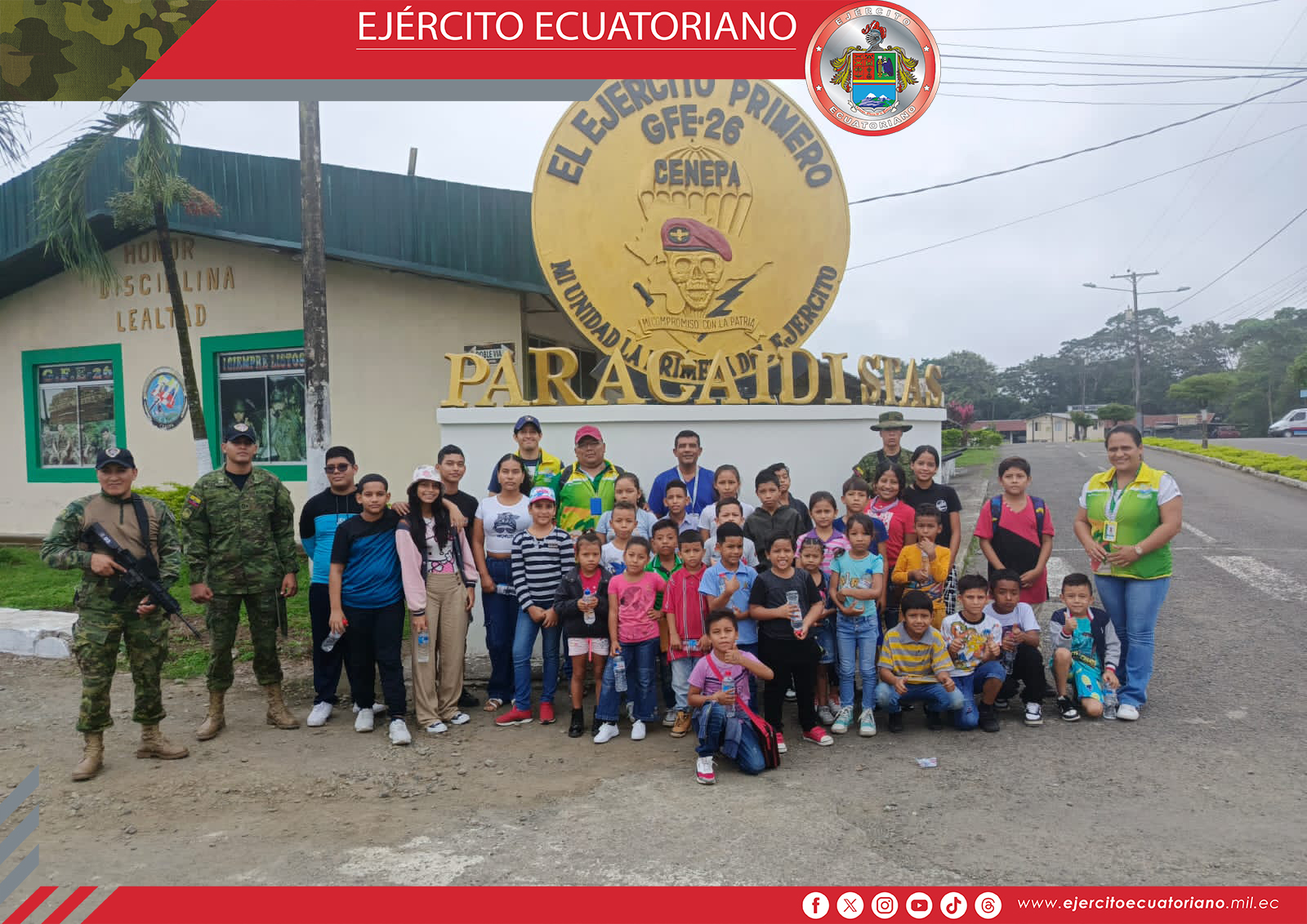Grupo de Fuerzas Especiales N.° 26  Cenepa recibió visita de niños de Buena Fe