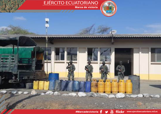 Militares decomisaron combustible en el cantón Zapotillo