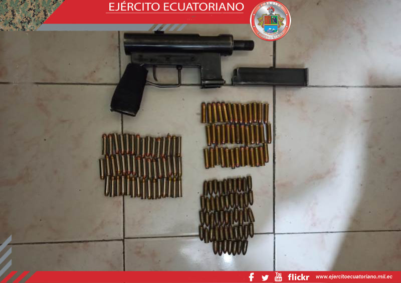 Decomisan armamento y municiones en Tulcán
