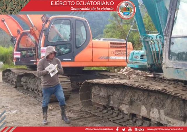 Militares combaten actividades de minería ilegal
