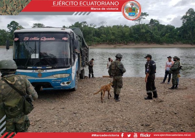Se decomisó camión con madera  sin documentación legal en Sucumbíos