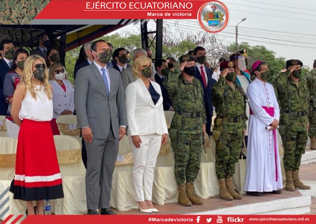 Ejército Ecuatoriano hace reconocimiento a las instituciones públicas y privadas que han apoyado el trabajo de los soldados durante la emergencia sanitaria