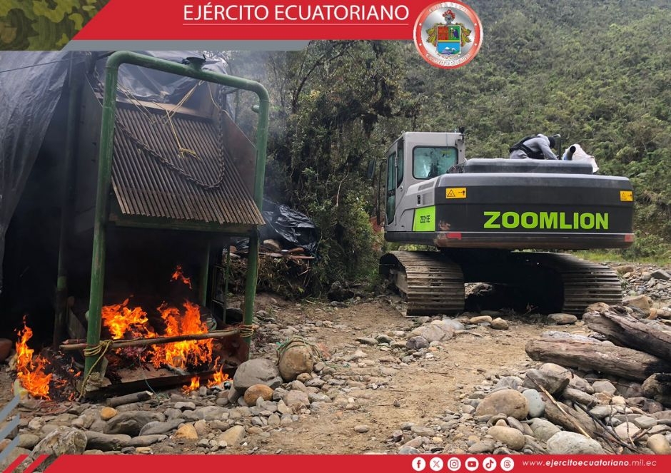 Operación militar contra la minería ilegal en Azuay