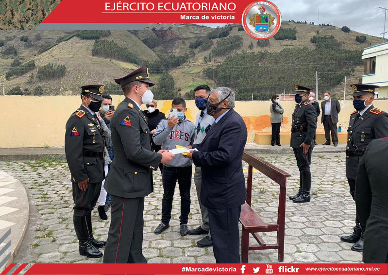 Se rindió honores fúnebres a soldado que combatió en 1941