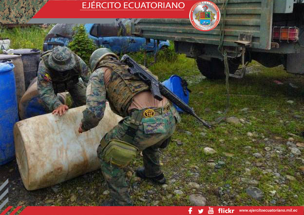 Decomiso de 220 galones de combustibles en Lago Agrio