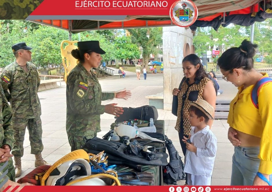 Feria de prevención de riesgos y desastres