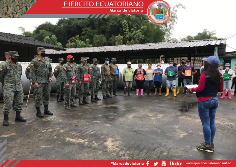 Batallón Montúfar participa en campaña de educación ambiental en Santo Domingo de los Tsáchilas