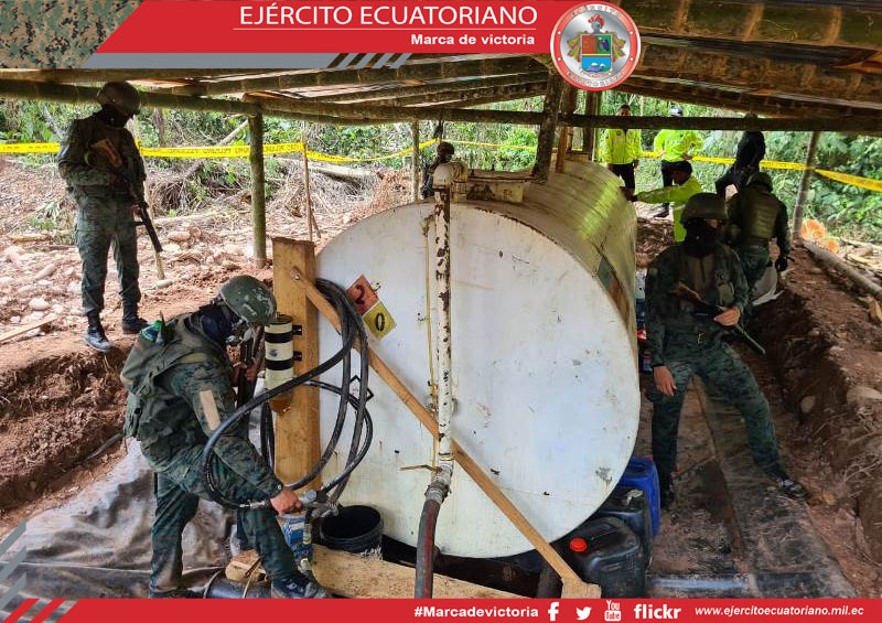 Se efectuó operación militar de decomiso de derivados de hidrocarburos en Orellana