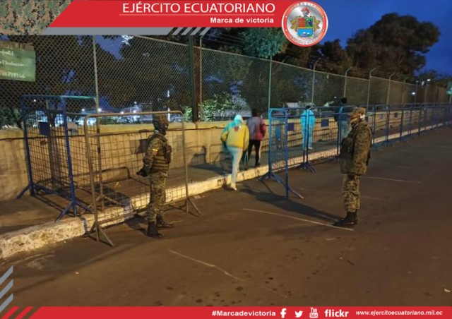Las Fuerzas Armadas realizan actividades de control en Ambato