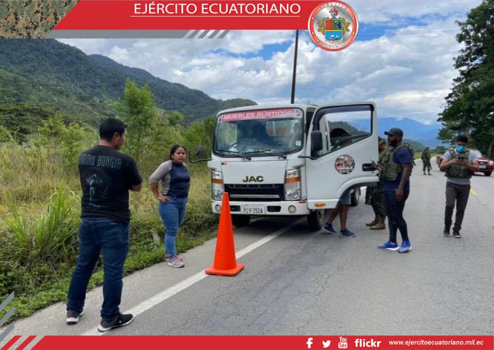 En Zamora militares incautan combustible