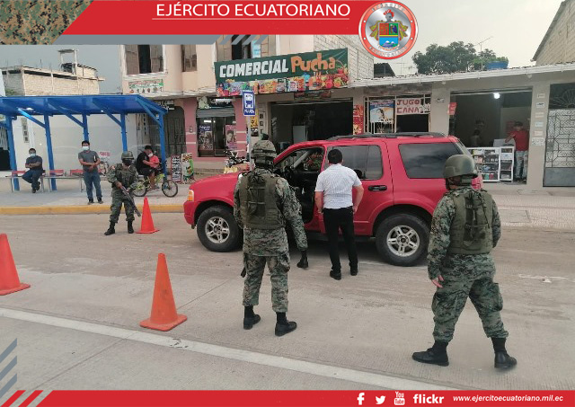 Personal de la Brigada de Infantería N.º 1 El Oro realizó actividades en beneficio de la comunidad