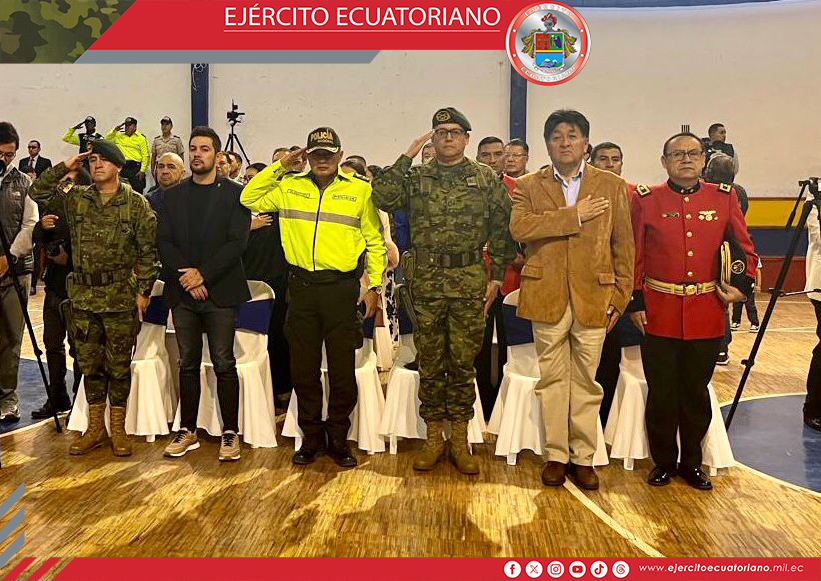 El Ejército Ecuatoriano participa de la jornada electoral en el país