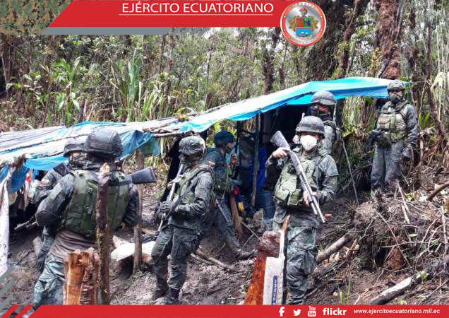 Se realizan operaciones militares para detener minería ilegal