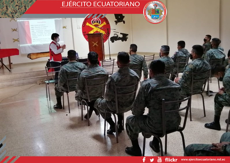 Integrantes de la Brigada El Oro reciben capacitación en DD.HH. y D.I.H.