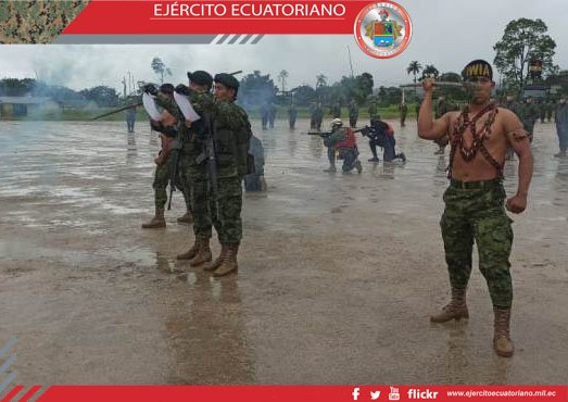 Escuela de Iwias conmemora aniversario de creación