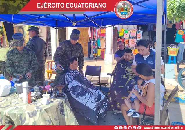 Personal militar brindó atención y momentos de alegría a las familias de Arenillas