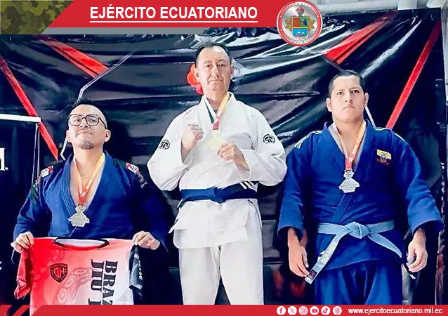 Oficial del Ejército Ecuatoriano destaca con título nacional en Jiu-Jitsu.