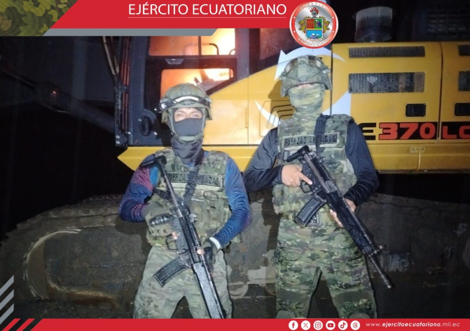 Ejército Ecuatoriano inhabilitó maquinaria empleada en minería ilegal en Morona Santiago