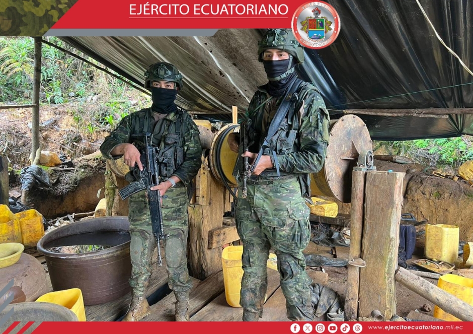 Militares continúan operaciones contra la minería ilegal en el Podocarpus