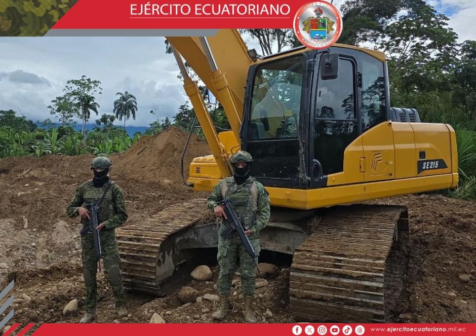 Ejército Ecuatoriano ejecutó operación militar contra la minería ilegal en Zamora Chinchipe