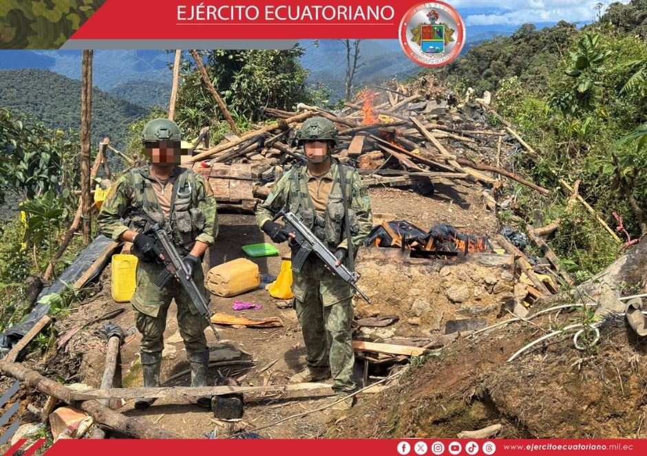 Ejército Ecuatoriano desmantela campamentos mineros en el Podocarpus