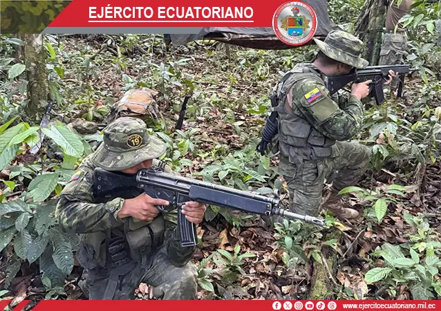 Cadetes fortalecen sus capacidades de liderazgo durante la Fase de Selva