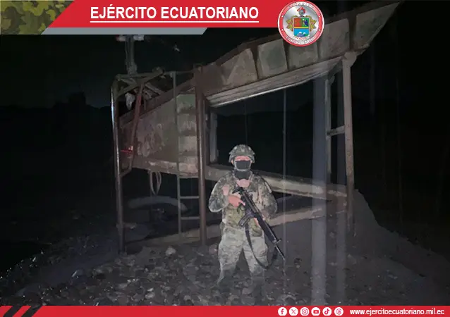 Maquinaria e insumos utilizados en minería ilegal en Gualaquiza fueron inhabilitados