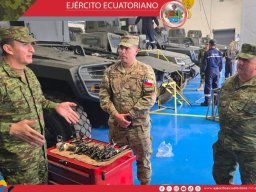 Brigada de Caballería Blindada fortalece vínculos de cooperación con delegación militar de Chile